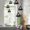 Aluminor Cone suspension, à trois lampes^ Lampes Orientales